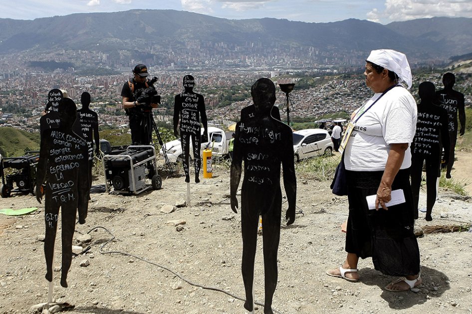 ¿Quiénes pueden estar enterrados en el vertedero de Medellín?