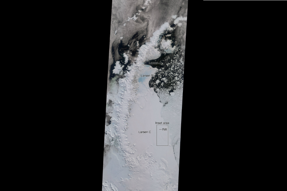 Imágenes del desprendimiento del supericeberg de la Antártida