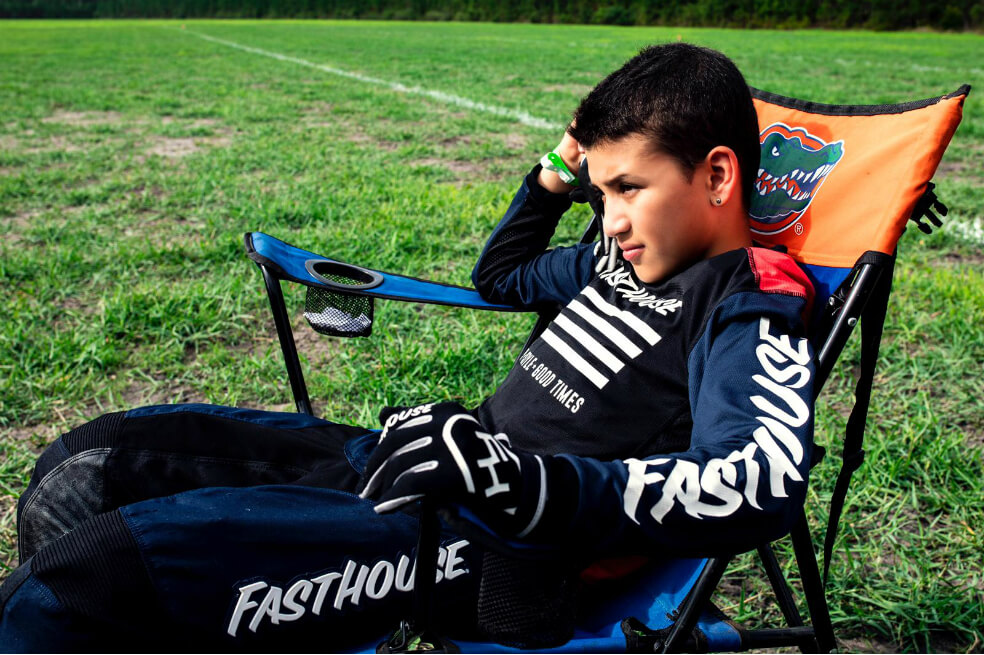 Max Cataño, el niño colombiano que se abre camino en el motocross