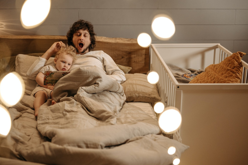 ¿Tu hijo tiene problemas para dormir? Recomendaciones y cuentos para buenas noches