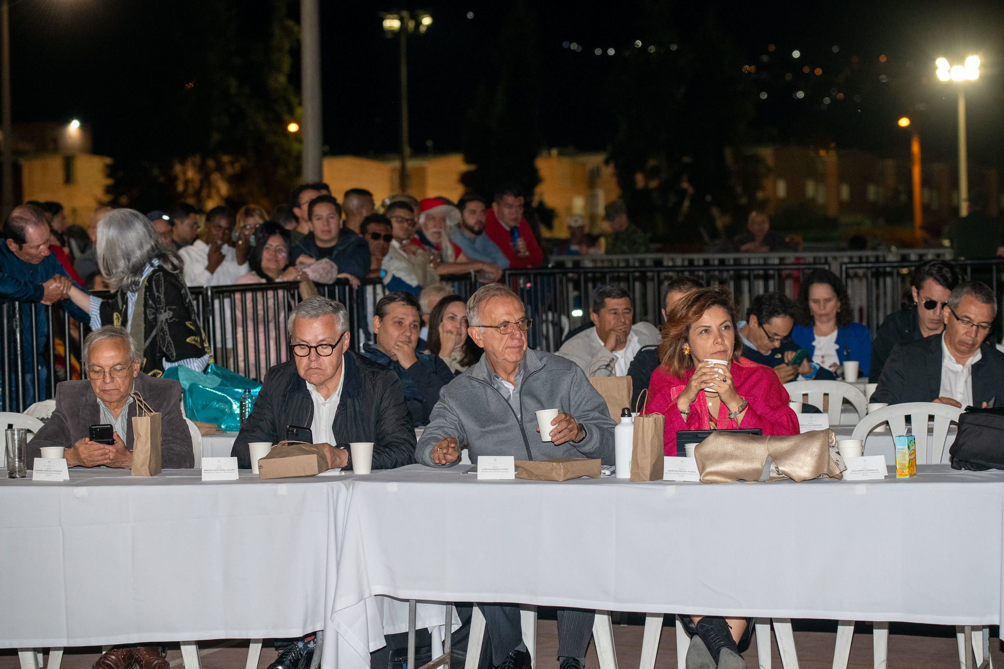 Petro y sus ministros cierran semana de “Gobierno con los barrios” desde Cali