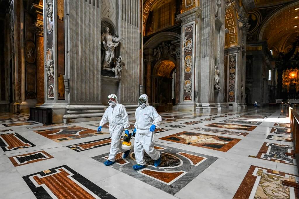 ¿Vuelta a la normalidad? Basílica de San Pedro reabre sus puertas para los turistas