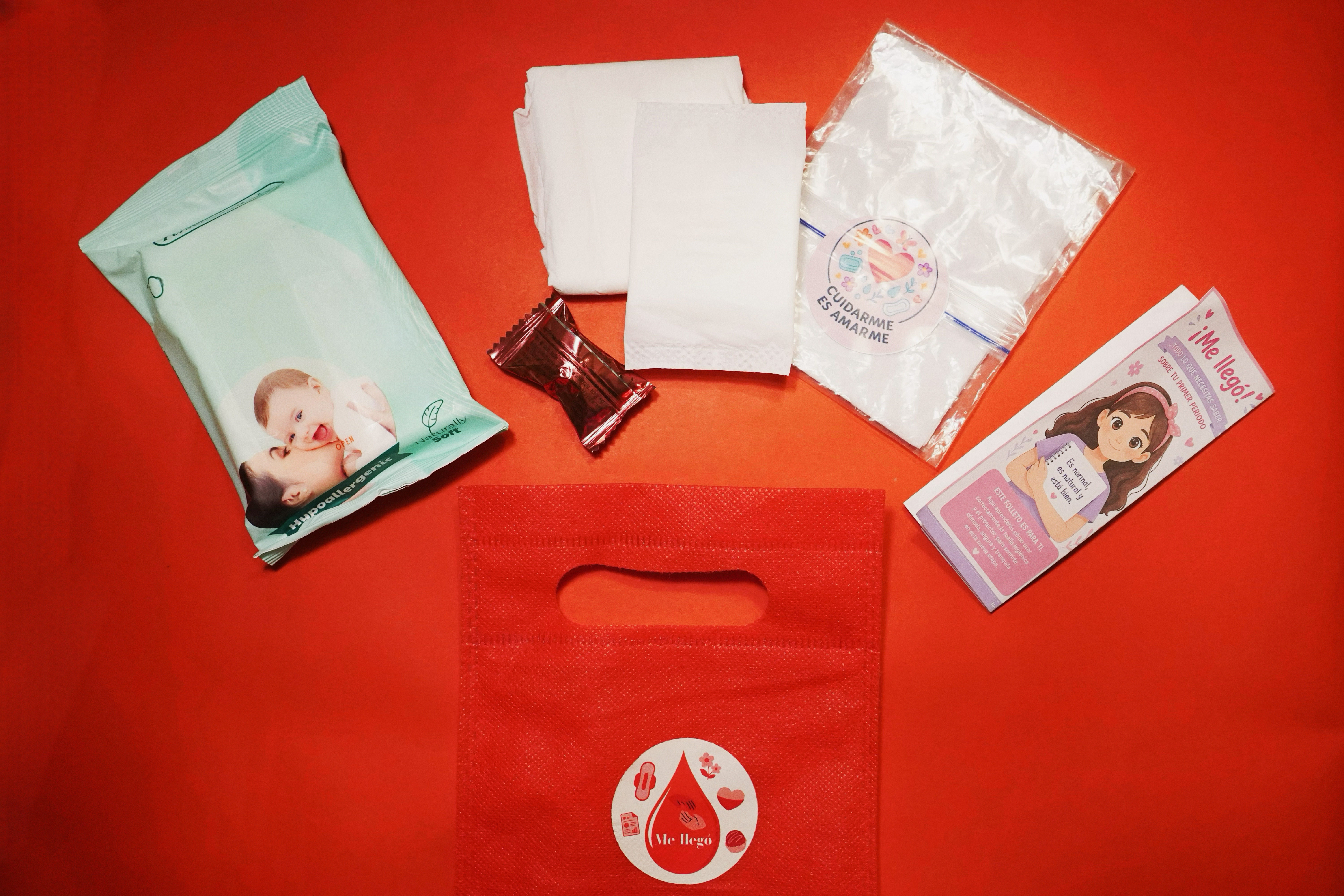 Kit de la primera menstruación “Me llegó”.