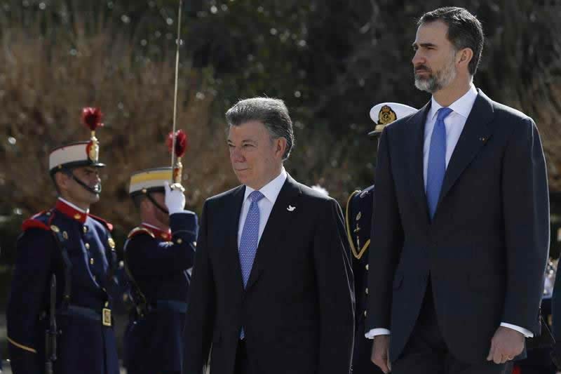 Santos finaliza su gira por Europa con un encuentro con el rey de España