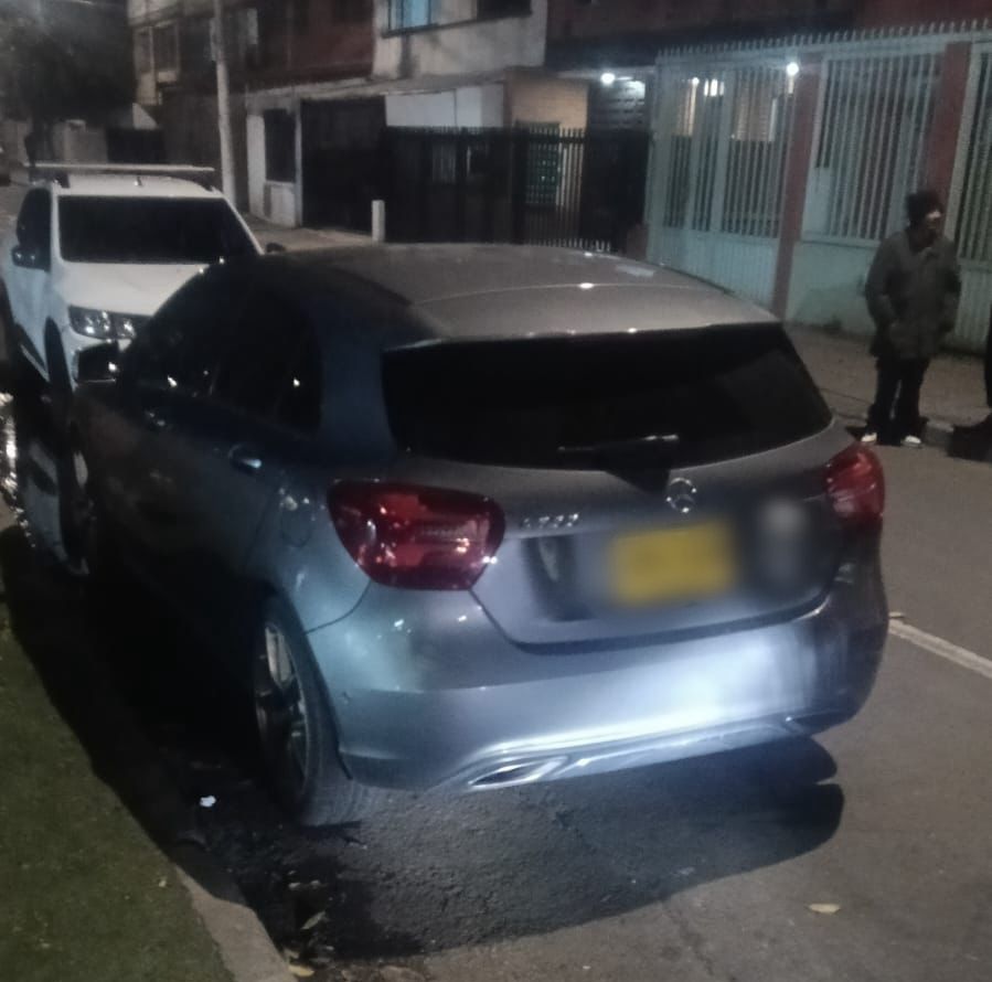 Nuevo robo en Mazúren: policía ubicó vehículo de alta gama que fue hurtado