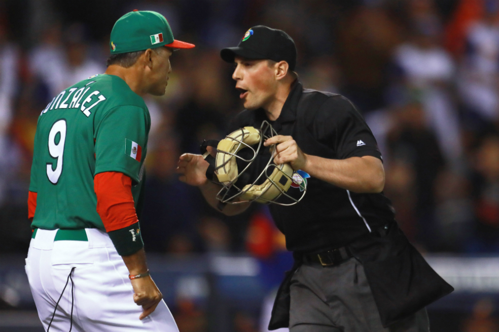 Por mala interpretación del reglamento, México es eliminado del Clásico Mundial de Béisbol
