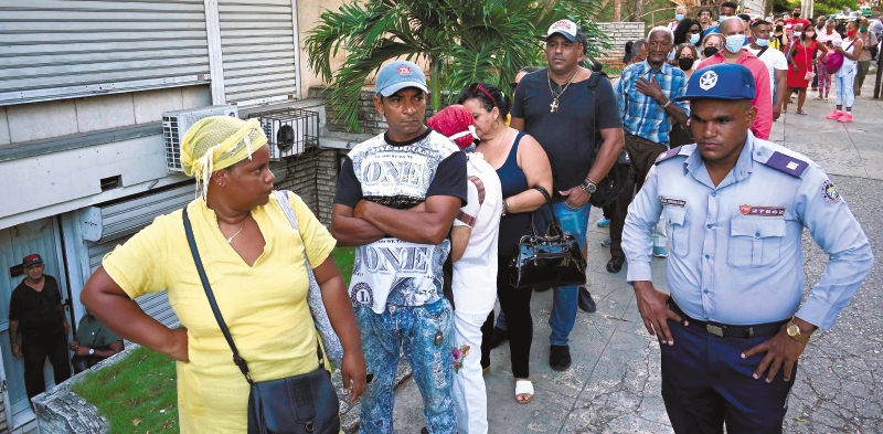 ¿Qué hay tras la apertura del comercio cubano al capital extranjero?