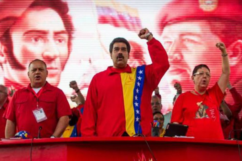 Chavismo pide declarar ilegal la coalición de oposición