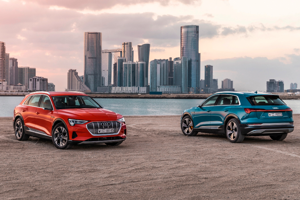 Audi e-tron.