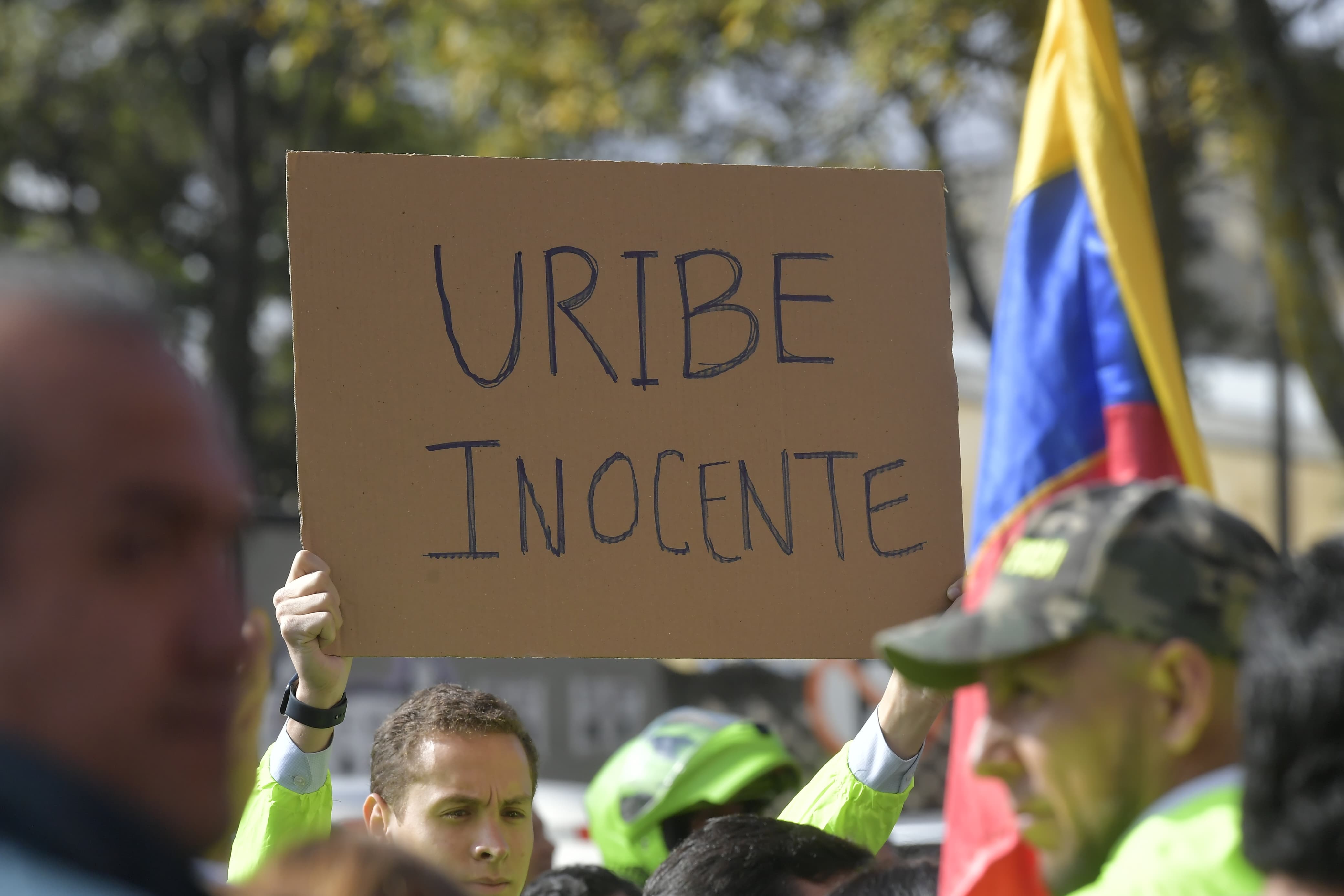Juicio Uribe