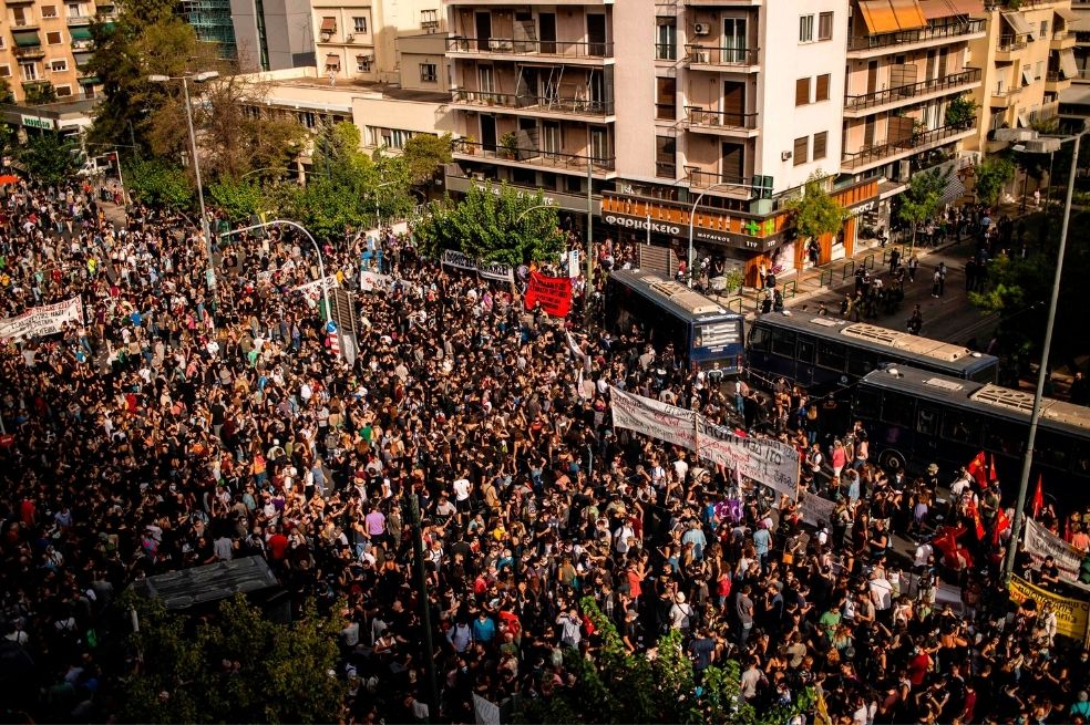Amanecer Dorado, el partido neonazi que fue declarado una “organización criminal”