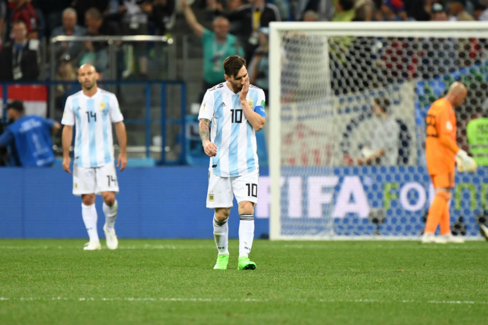 Argentina camina sobre la cuerda floja