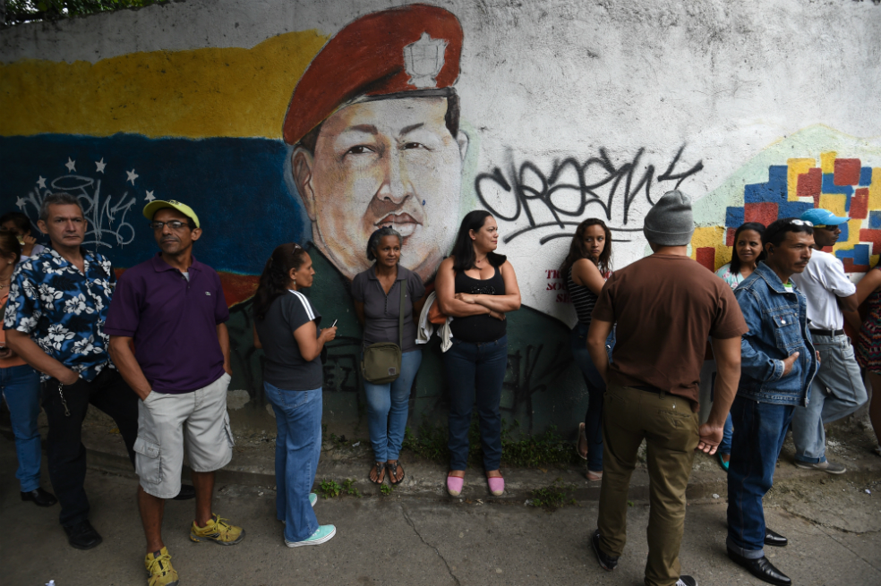 CNE amplía por una hora votación de Constituyente en Venezuela
