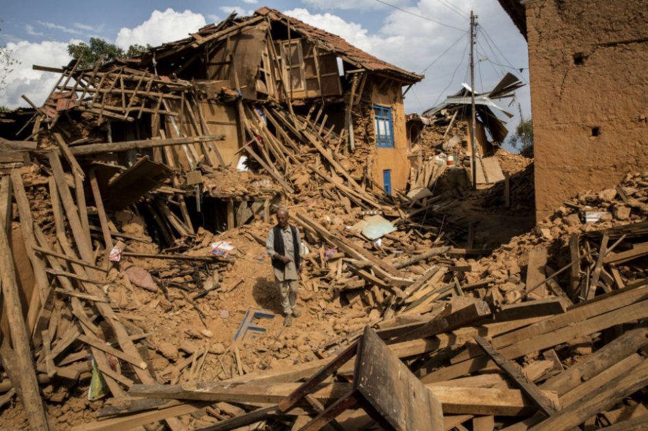 Cifra de muertos por terremoto en Nepal se acerca a 5.500