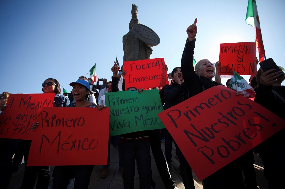 En fotos: protestas en Tijuana contra la caravana de migrantes centroamericanos