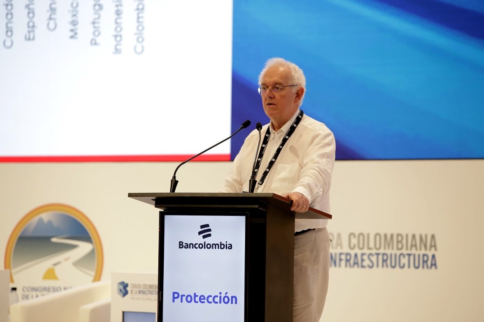 Gobierno Petro anuncia la presentación de una reforma tributaria territorial