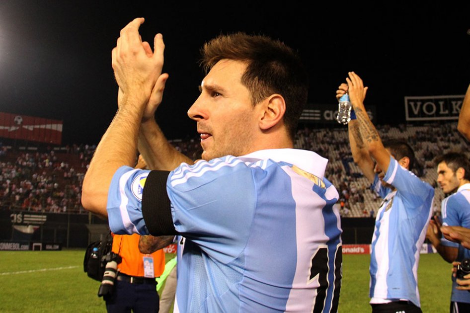 Hija de DT argentino dice que «Messi es un pecho frío»
