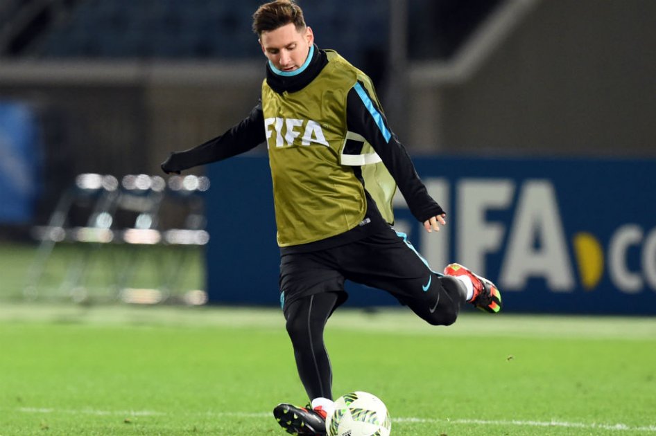 Manchester City ofrece 27 millones de euros por temporada a Lionel Messi