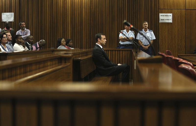 Justicia sudafricana postergó juicio de Oscar Pistorius
