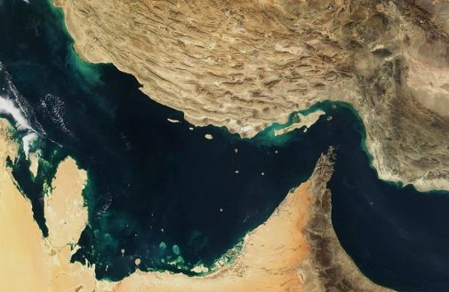 Irán vuelve a cerrar el estrecho de Ormuz: qué significa para el petróleo
