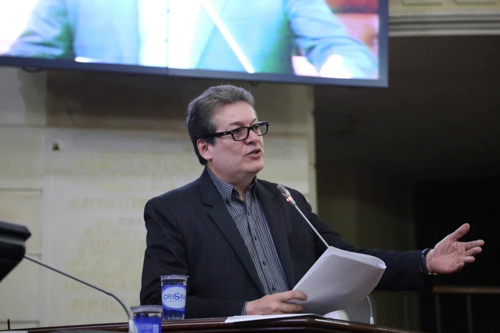 Alirio Uribe denunció al hijo del general (r) Uscátegui