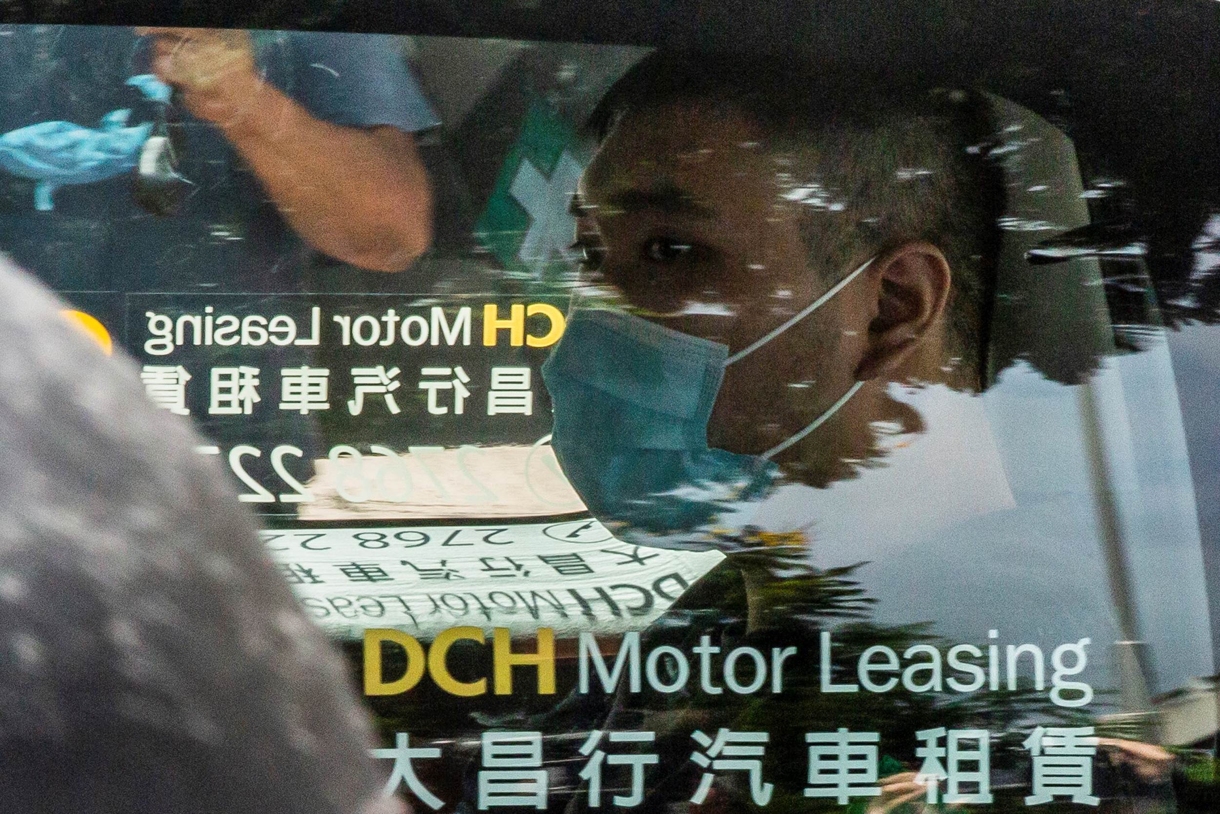 Hong Kong: condenan por terrorismo al primer procesado bajo la ley de seguridad