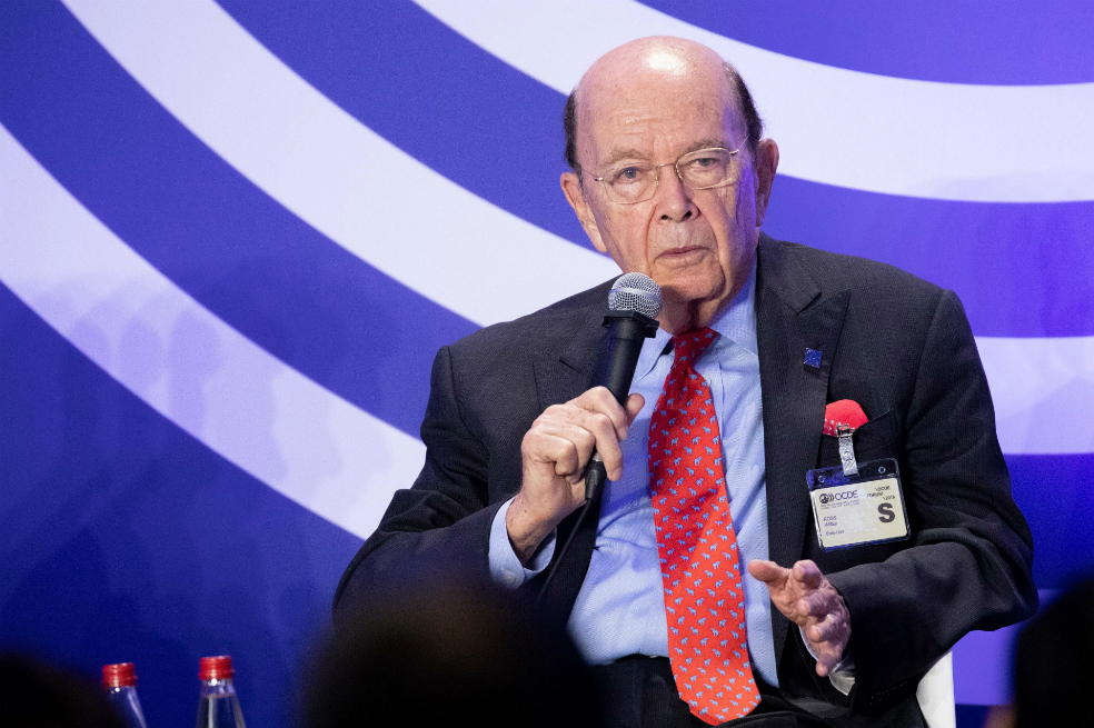 Secretario de Comercio de EEUU llegó a China para suavizar tensiones comerciales