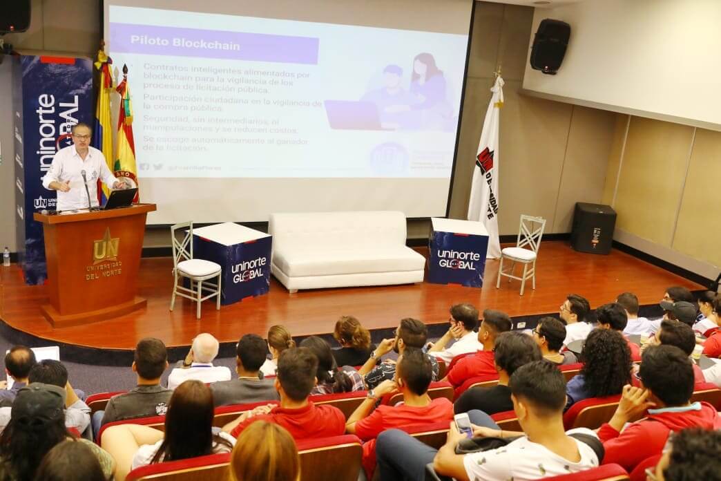 Los primeros funcionarios sancionados por presunta participación política