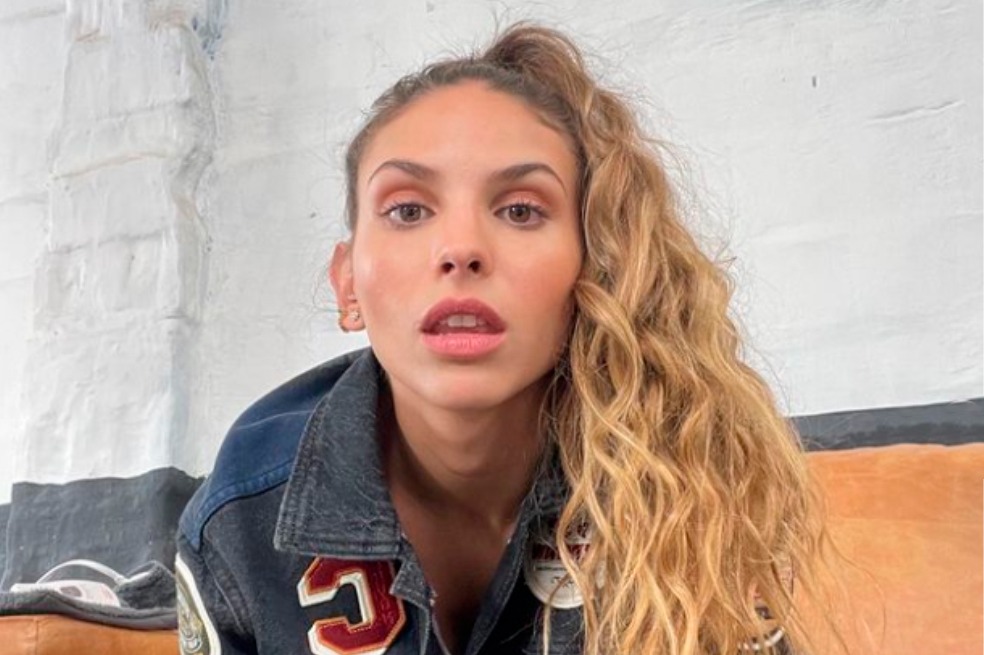 Sofía Estrada, hija de Paola Turbay, una DJ y actriz que se quiere comer al mundo