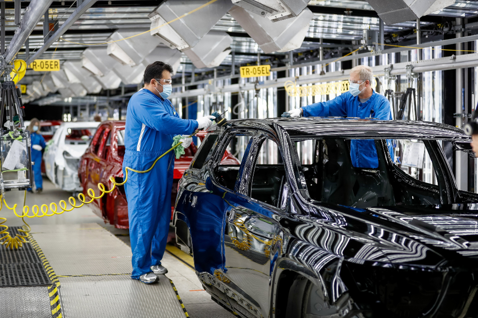 GM invertirá 2.000 millones de dólares para fabricar autos eléctricos