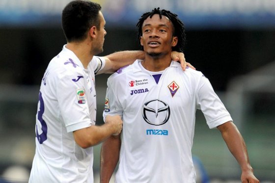 Juan Guillermo Cuadrado guió a la Fiorentina a vencer a Bolonia