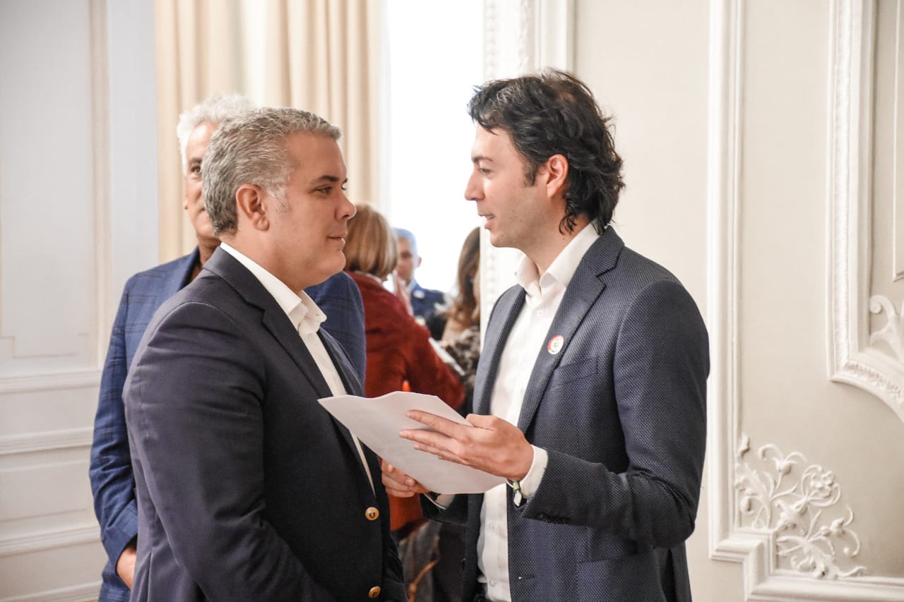 Daniel Quintero pone sobre la mesa la convocatoria de una asamblea constituyente