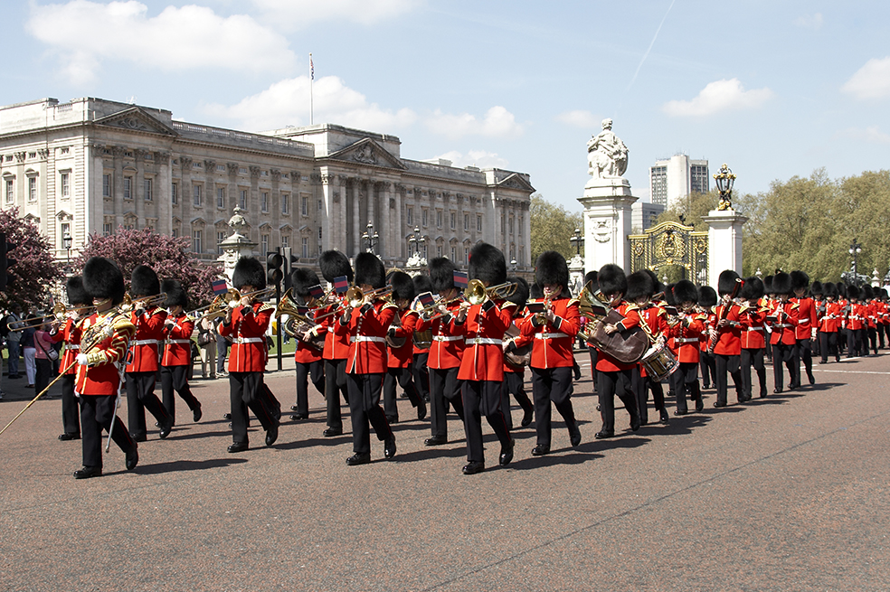 ¿Cuánto gana un guardia real de Inglaterra? Conoce la millonaria suma mensual