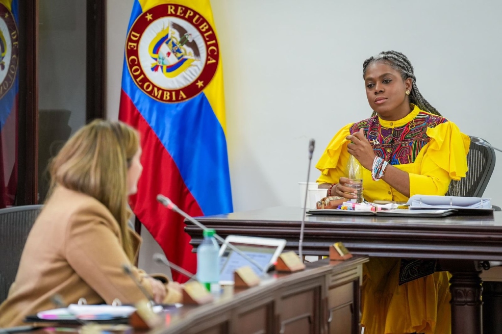 Cuatro lecciones de la estatutaria de educación