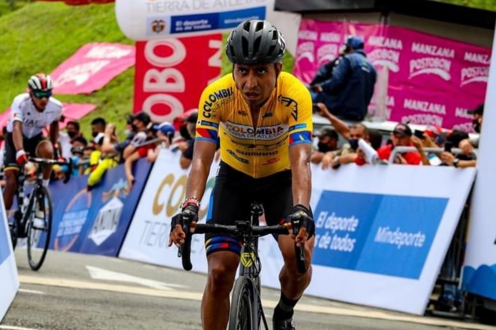 Darwin Atapuma: “El ciclismo colombiano es loco”