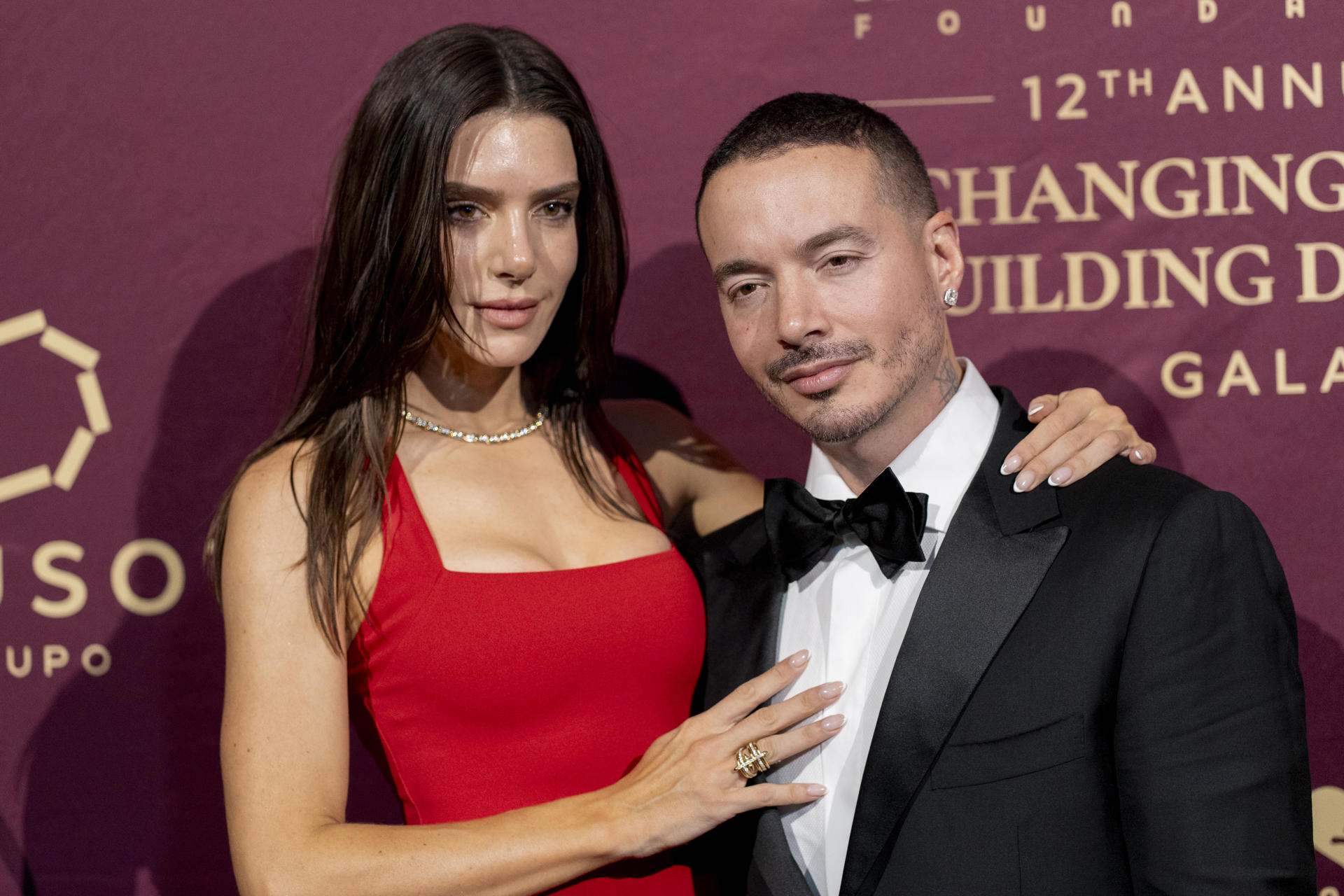 Esposa de J Balvin enfrentó a un hincha que insultó a su hijo durante la final del Mundial