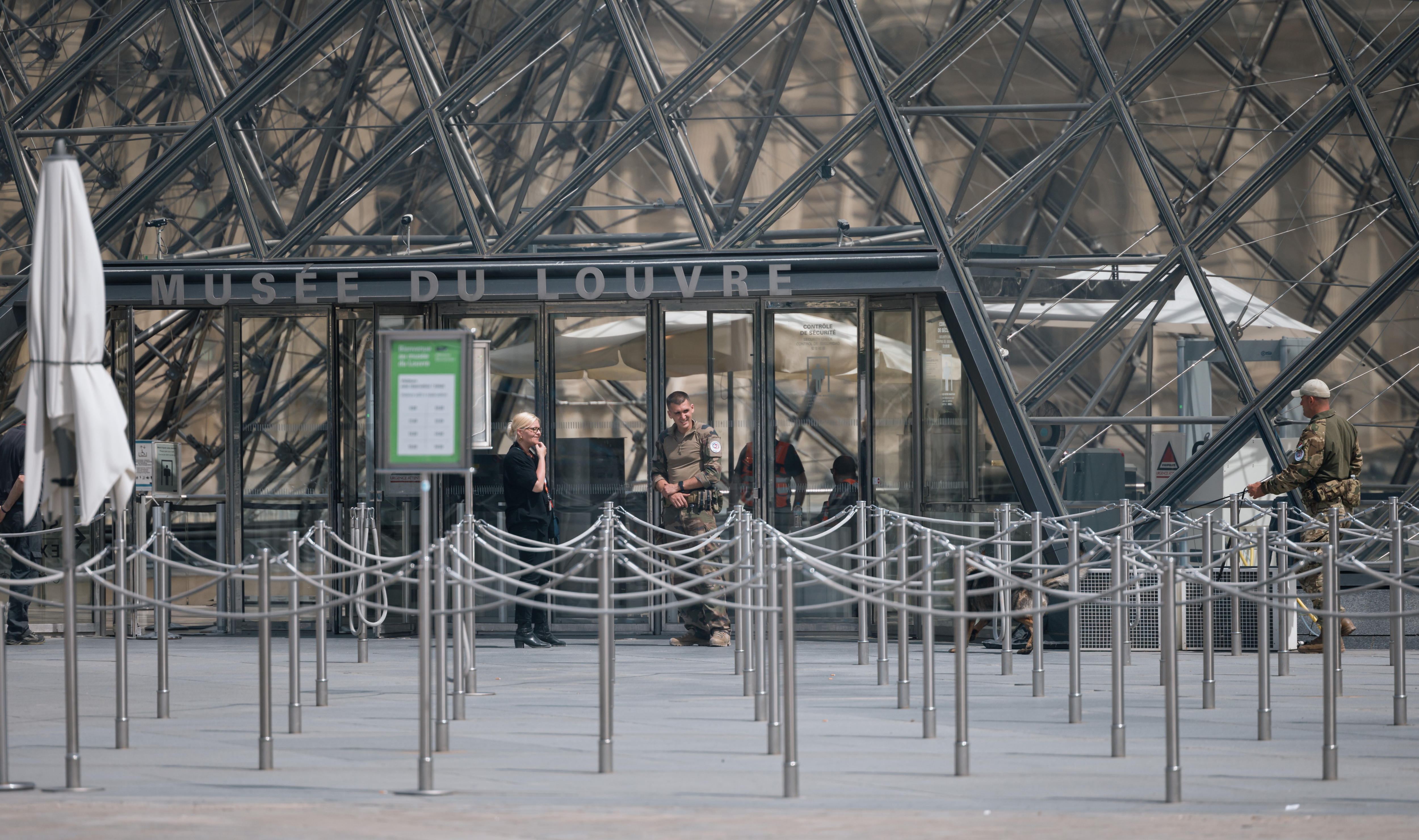 La ministra de Cultura francesa se pronunció sobre el robo ocurrido en el Louvre y la vulnerabilidad de los museos