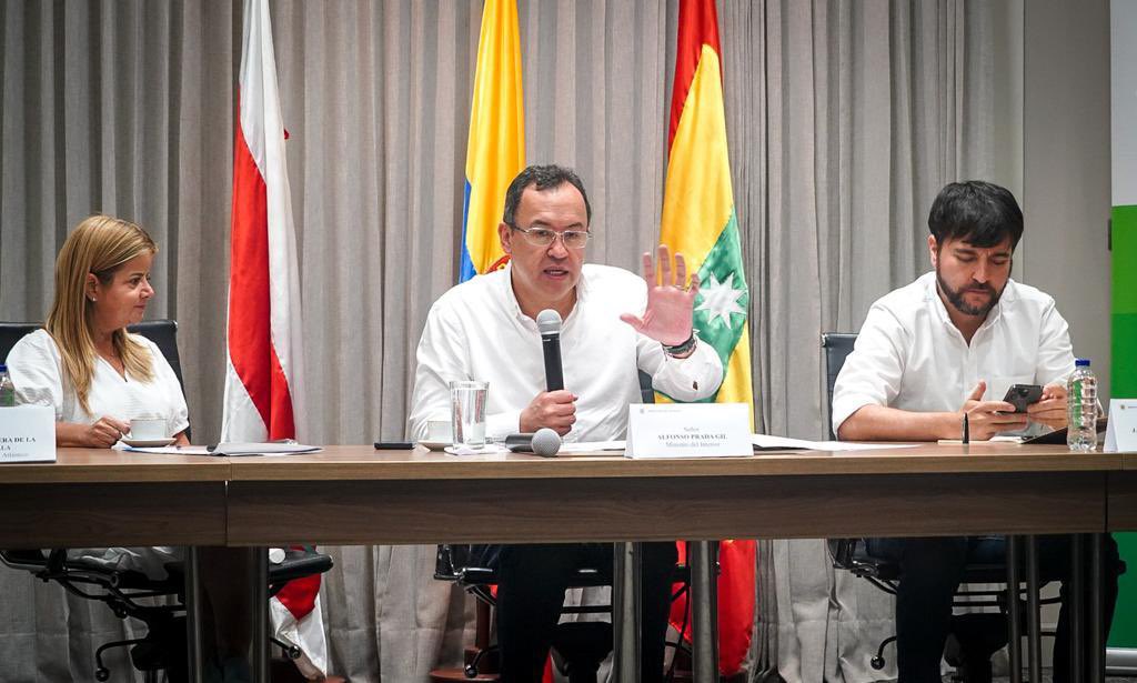 “La ‘paz total’ no es para que criminales sigan delinquiendo”: Prada en Barranquilla