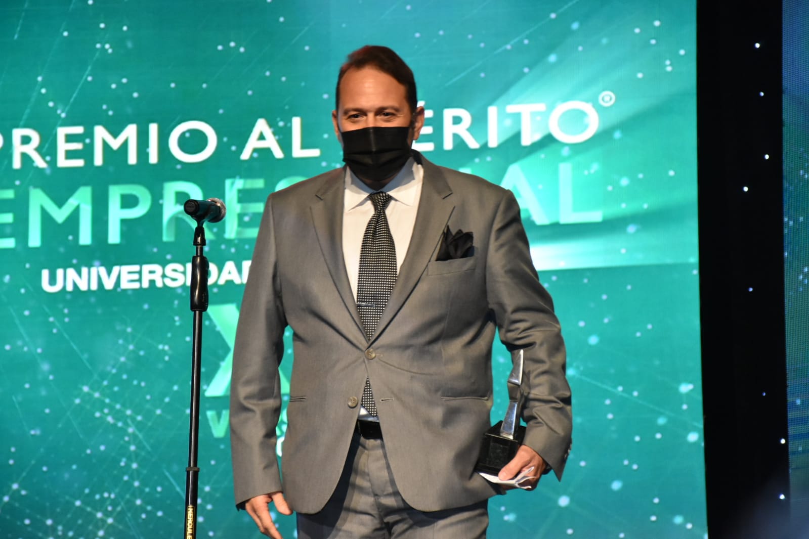José Lapeira Buitrago, empresario del año 2021 del PME