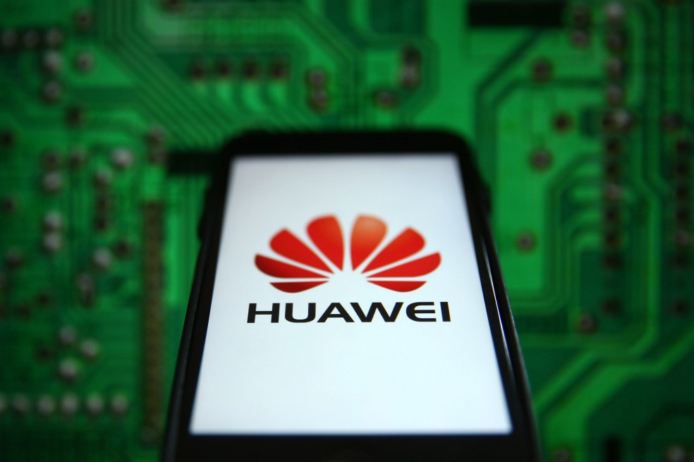 Huawei abre su buscador a todos los móviles y se lanza a competir con Google