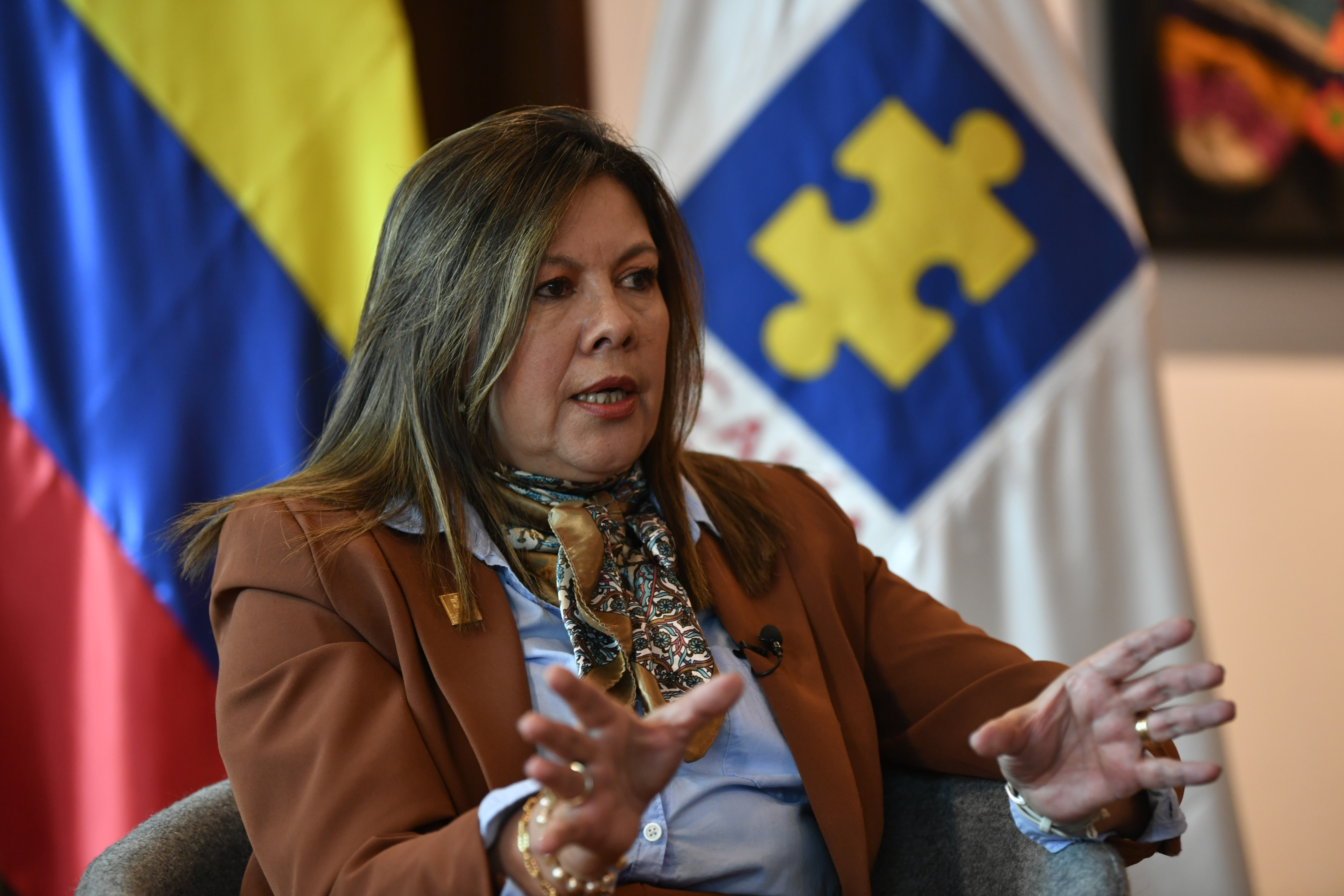 Fiscal general de la nación durante entrevista
