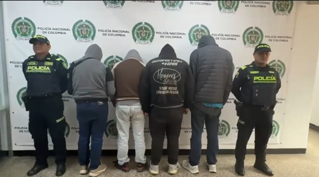 Cuatro personas capturadas tras intentar recuperar por la fuerza un vehículo inmovilizado