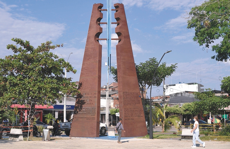 Monumento a las víctimas del conflicto armado - Puerto Boyacá - Proyectos cacaoteros