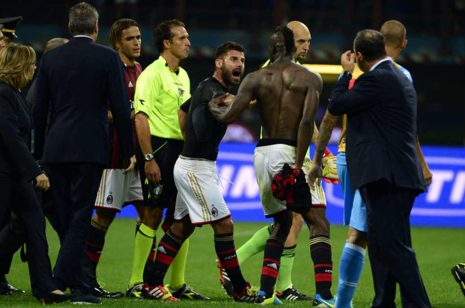 AC Milán contrataría a un psicólogo para Balotelli