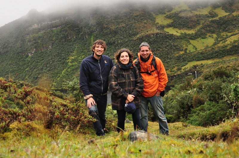 Patrick Antolin en un paseo con sus hermanos Nathalie y Jean Phillipe.
