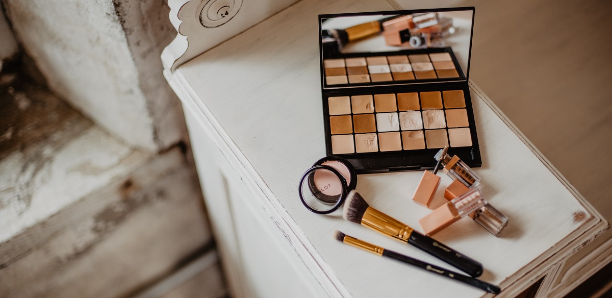 ¿Cuánto gastan los colombianos en productos de belleza y cuidado personal al año?