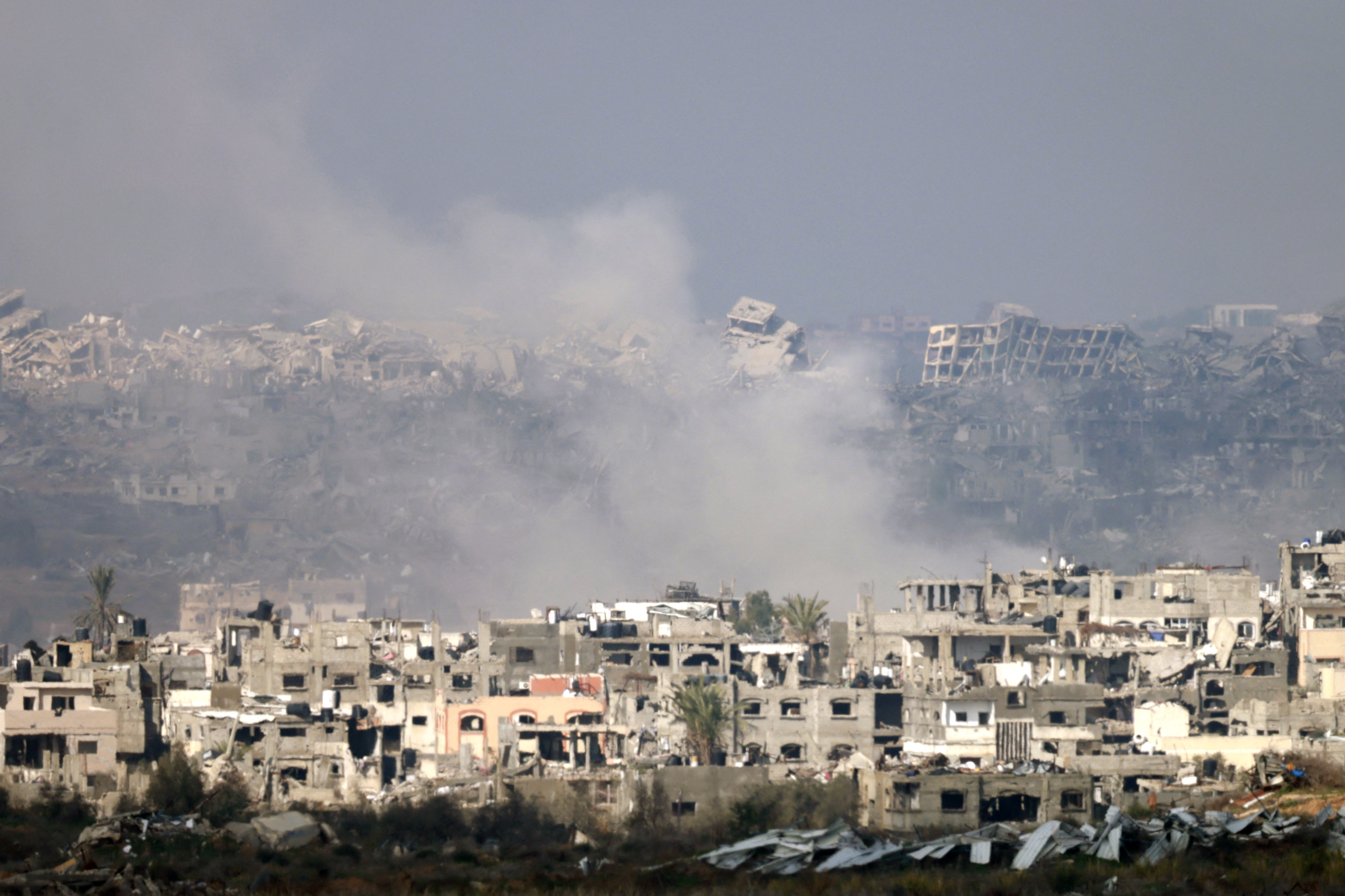 Gaza: bombardeos y demoras se llevaron la efímera alegría por el anuncio de tregua