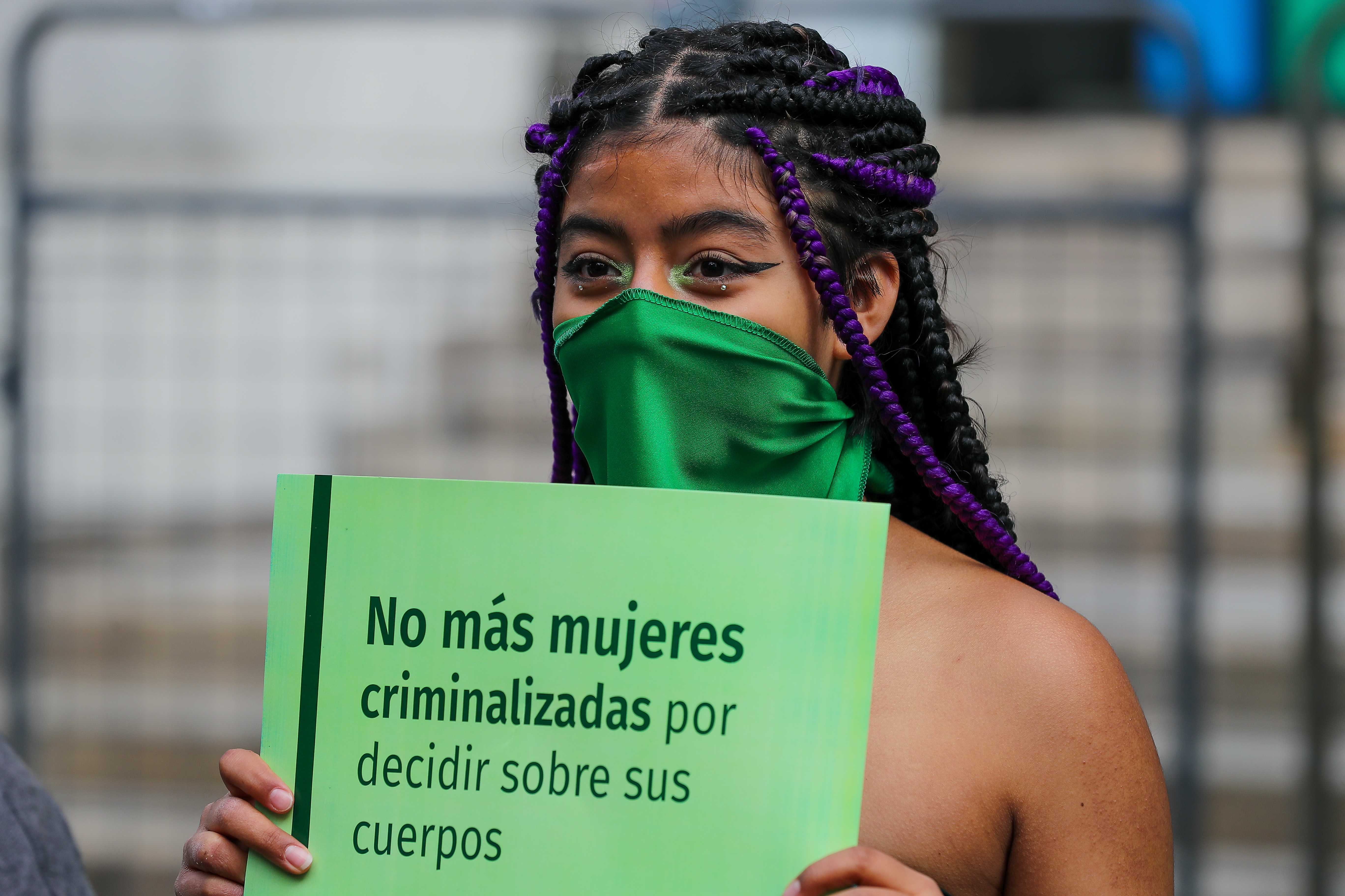 El documental ‘Misocompra’ exhibe los obstáculos para abortar con pastillas en México
