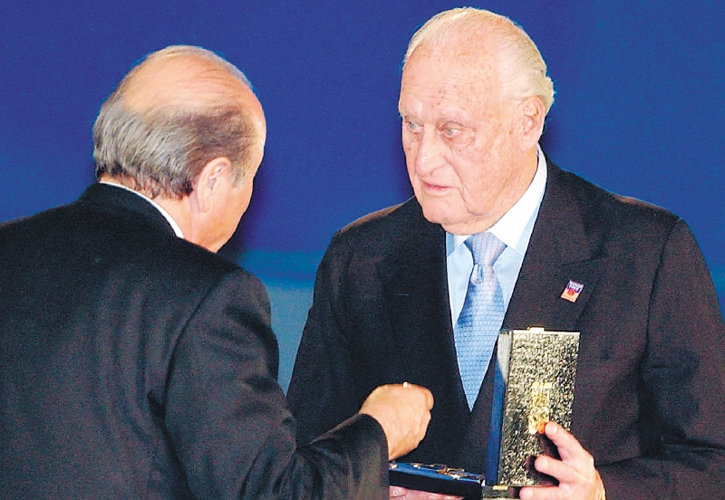 Joao Havelange (der.), presidente de la FIFA entre 1974 y 1998.