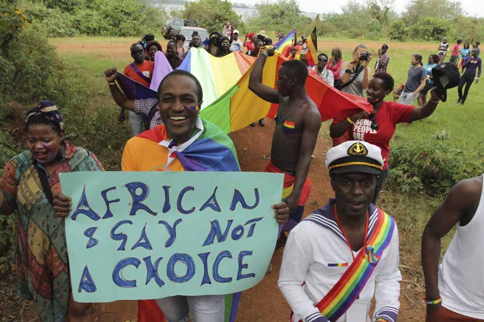 Uganda aprueba ley que castiga y criminaliza la homosexualidad